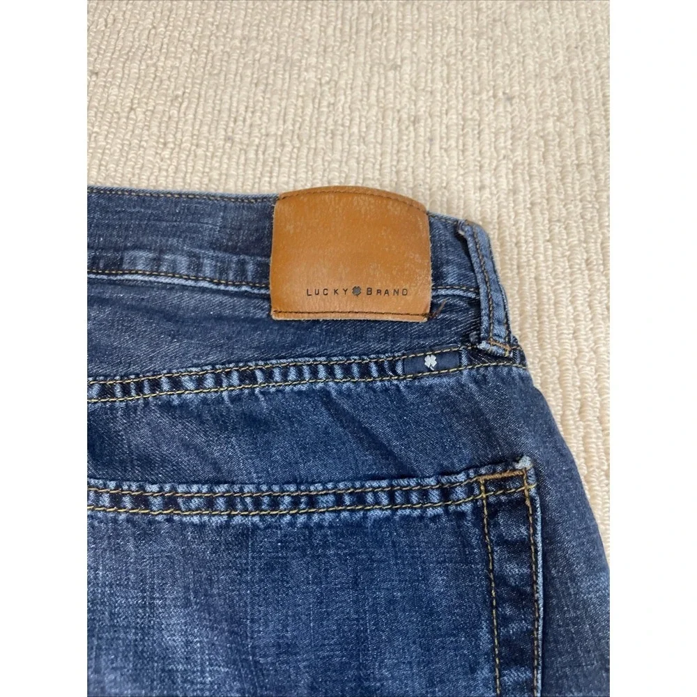 Lucky Brand Men's 36x32 221 Original Straight Jeans Cotton Linen Blend
